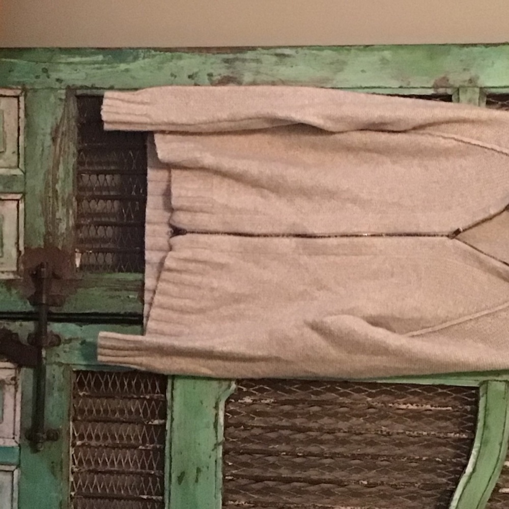 Marc Anthony cardigan - Picture 8 of 9